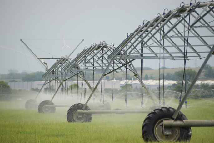 Kreisberegnungssystem auf einem Feld.